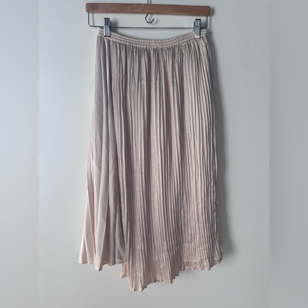 Vince Champagne Satin Pleated Skirt